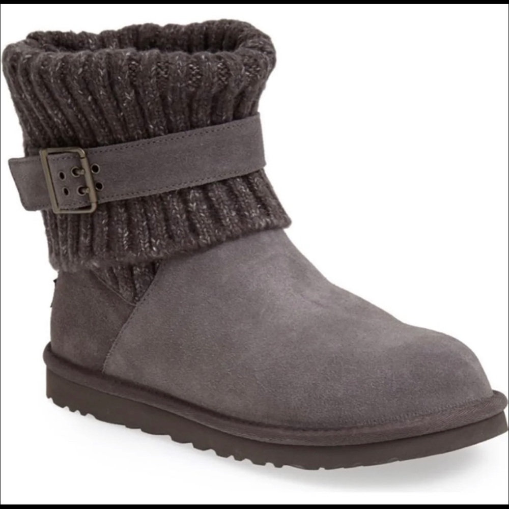 EUC Cambridge UGG boots. Size 7